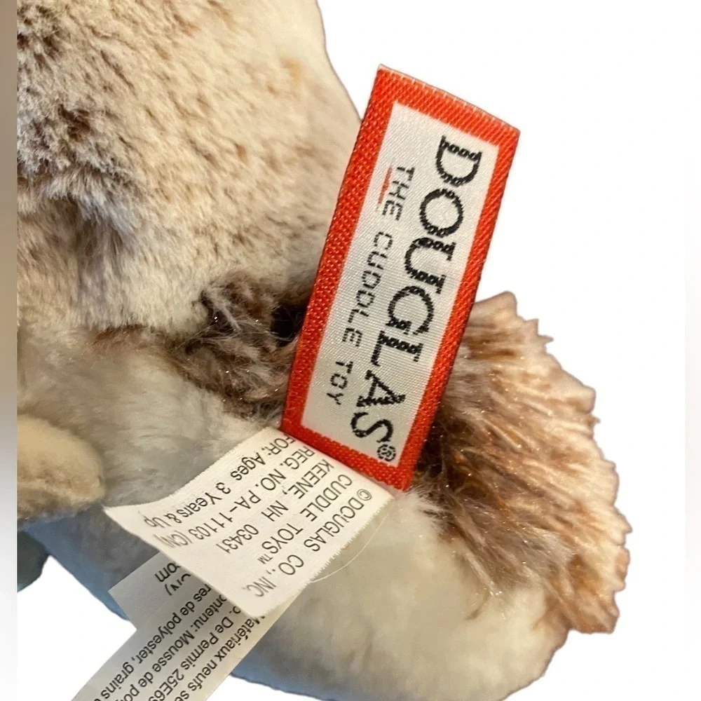 Douglas Cuddle Tows Barn Owls